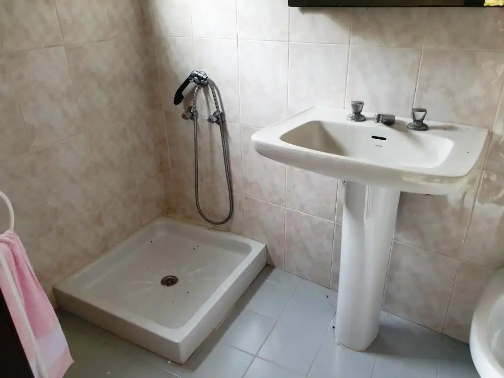 Badezimmer von Country house zum Verkauf in Taboadela mit Privatgarten