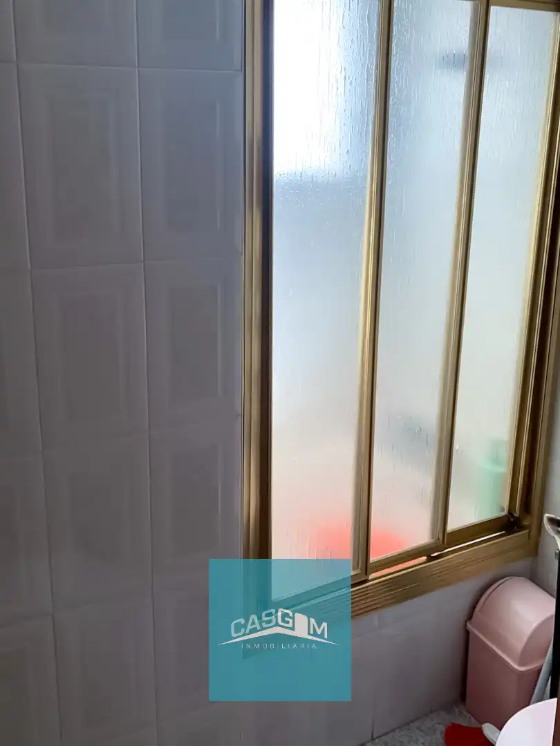Baño de Piso en venta en Huelva con Aire acondicionado, Amueblado y Horno