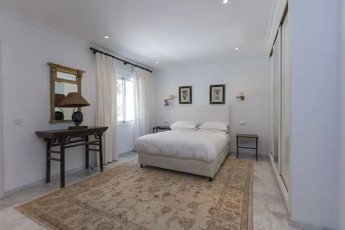 Dormitori de Casa o xalet en venda en Mijas amb Terrassa i Piscina comunitària