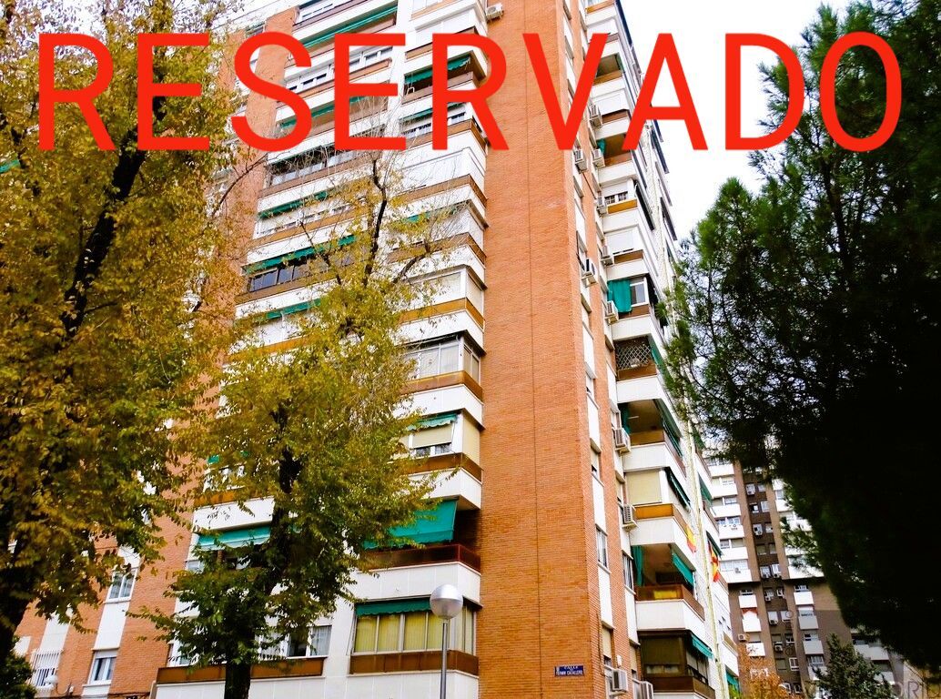 Vista exterior de Pis en venda en  Madrid Capital amb Aire condicionat, Calefacció i Parquet