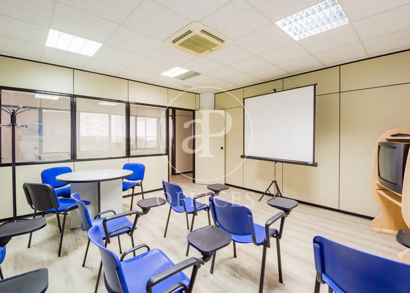 Office for sale in Madrid  with Heating