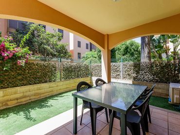 Erdgeschosswohnung mit Balkon zum Verkauf in Calle MEDELLIN
