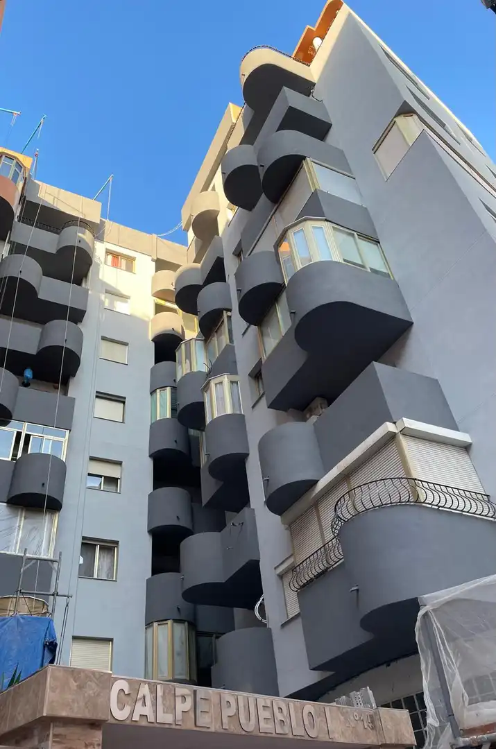 Vista exterior de Apartamento en venta en Calpe / Calp con Aire acondicionado, Calefacción y Terraza
