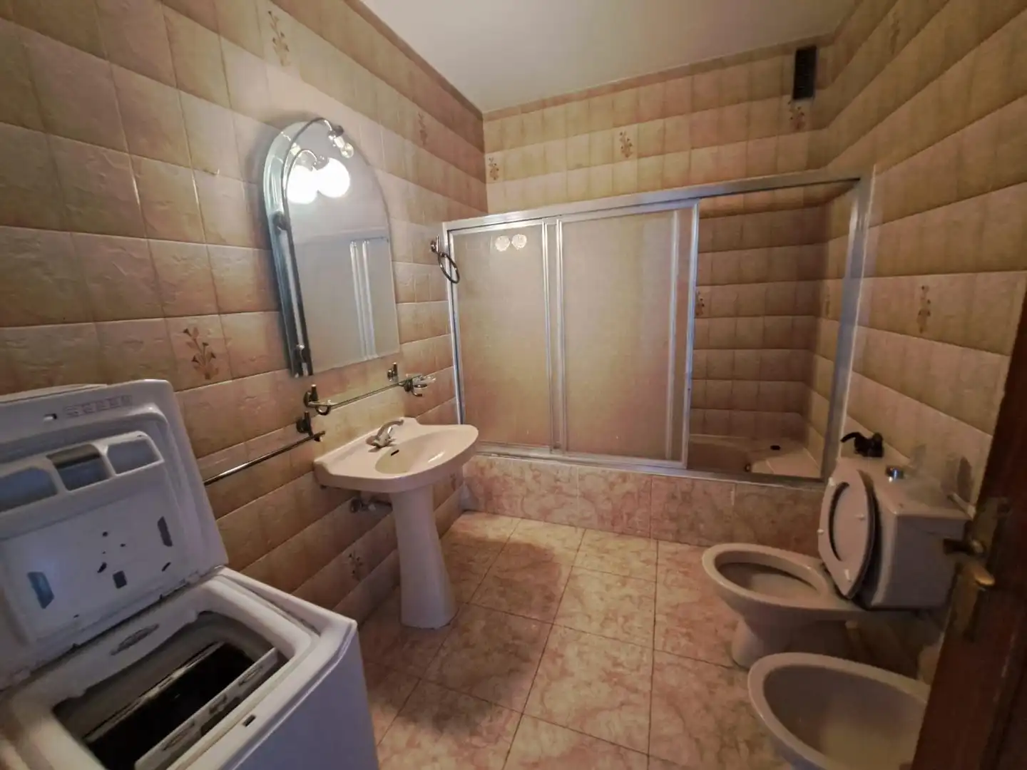 Badezimmer von Wohnung zur Miete in Villaverde de Íscar mit Heizung und Terrasse