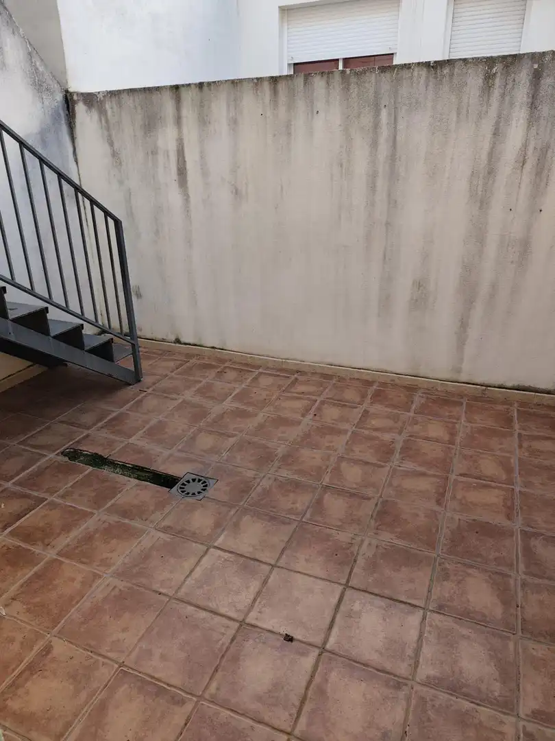 Terrasse von Einfamilien-Reihenhaus zur Miete in Antequera