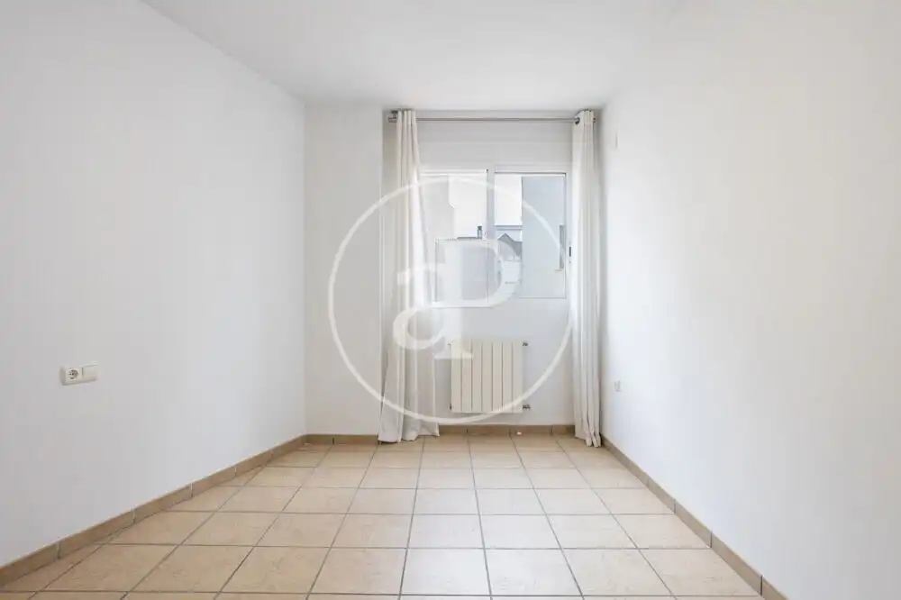 Schlafzimmer von Wohnung zum Verkauf in Onda mit Heizung, Abstellraum und Balkon