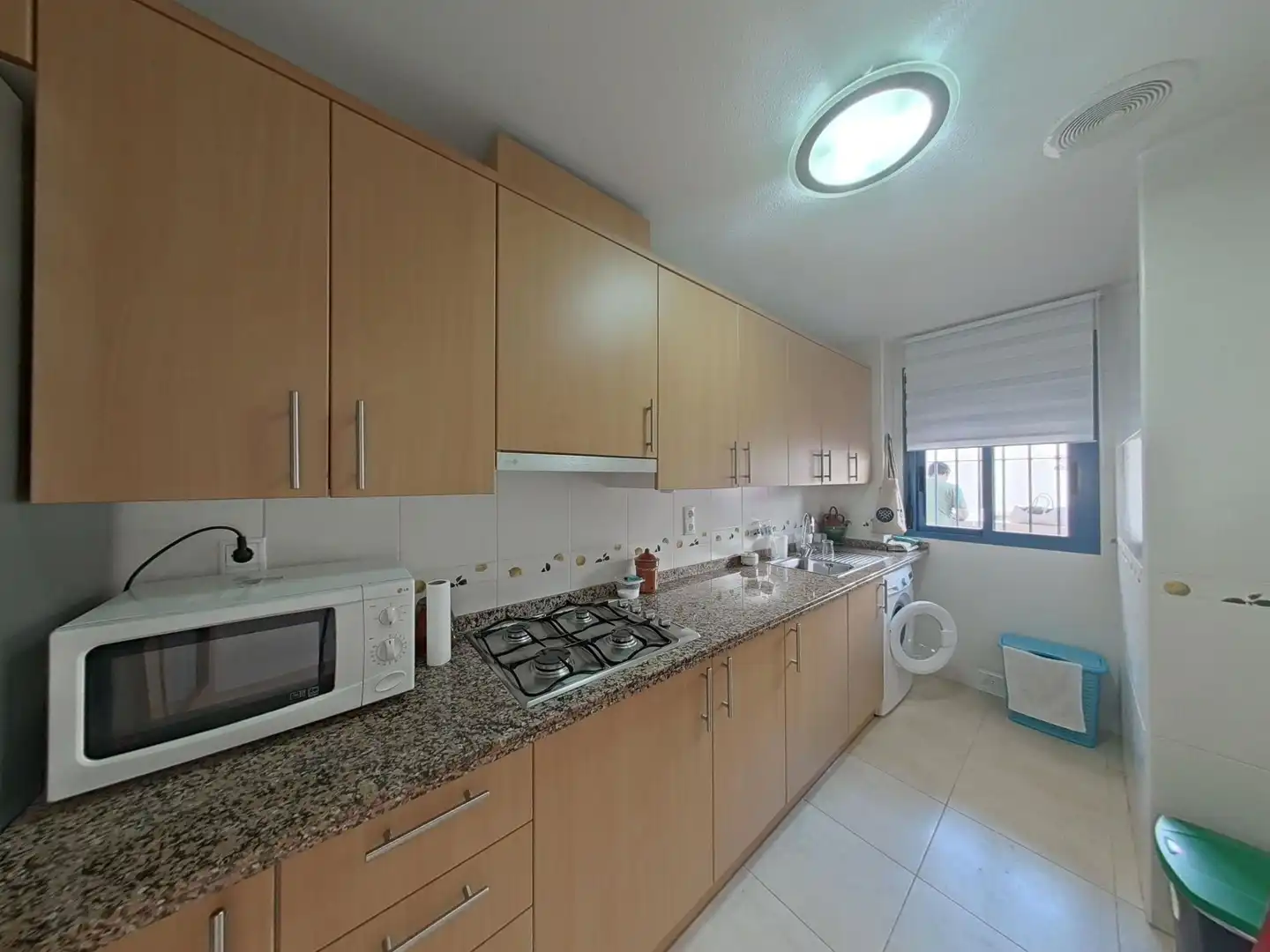 Cocina de Apartamento en venta en Santa Pola con Terraza, Trastero y Amueblado