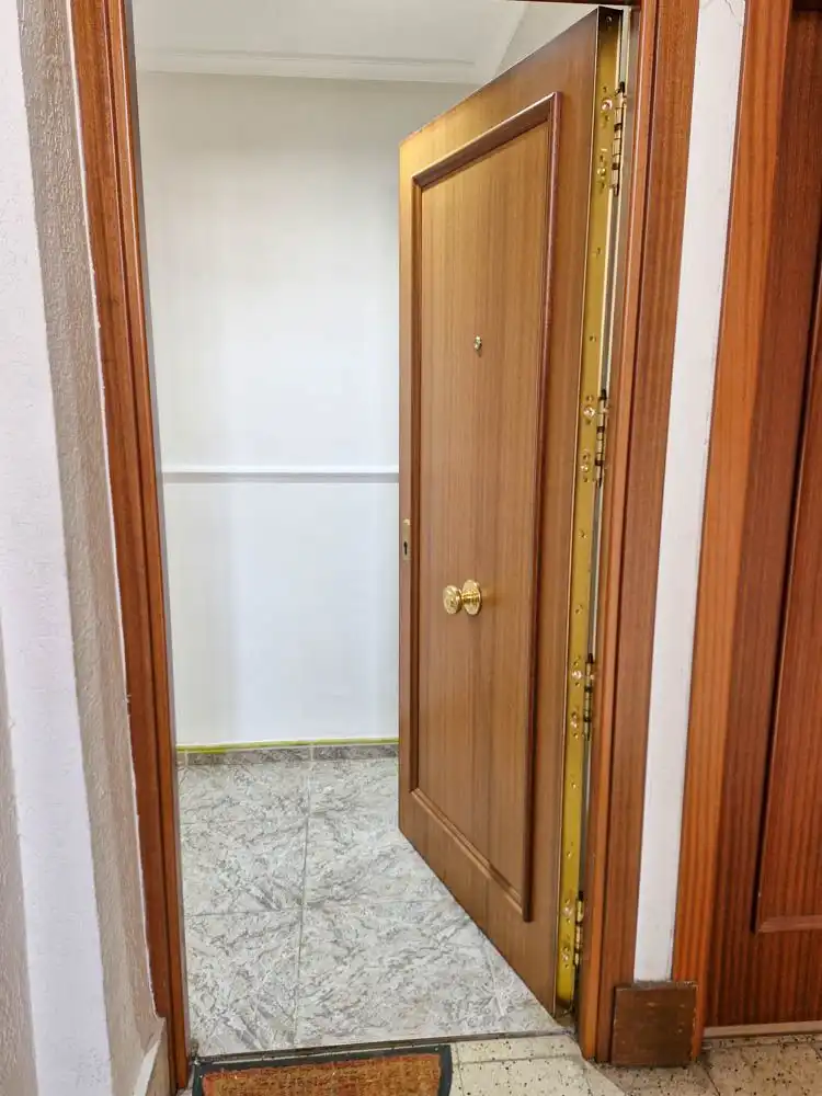 Flat for sale in  Zaragoza Capital