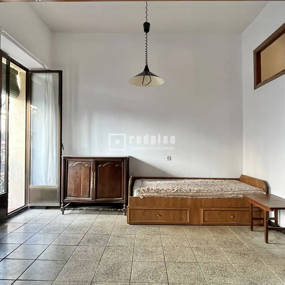Bedroom of Flat for sale in Madrid  with Heating, Terrace and Furnished