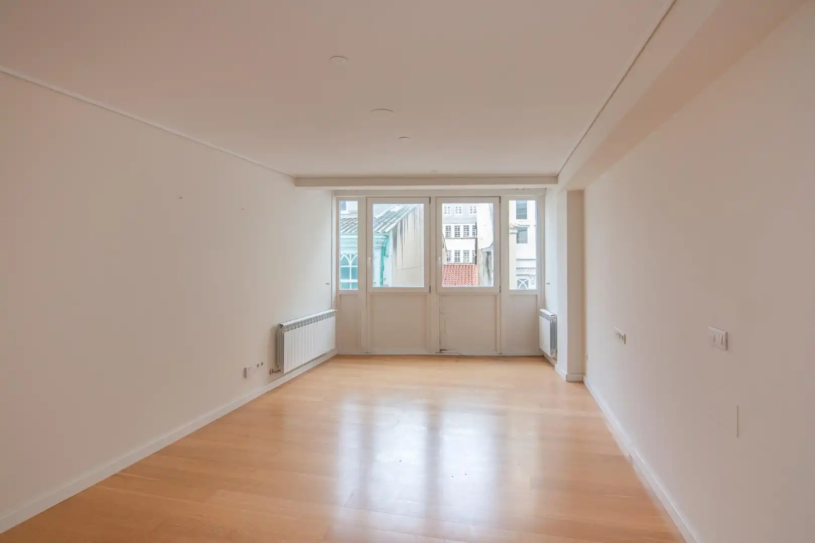 Sala de estar de Piso en venta en A Coruña Capital  con Calefacción