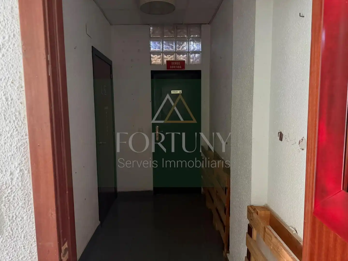 Business premises to rent in Carrer de Santa Maria de Vilafortuny, imagen 10