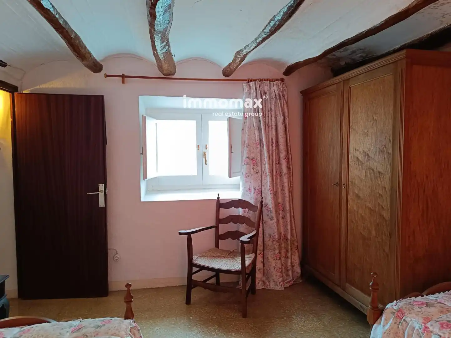 Dormitori de Casa o xalet en venda en Torrelles de Foix amb Jardí privat i Terrassa