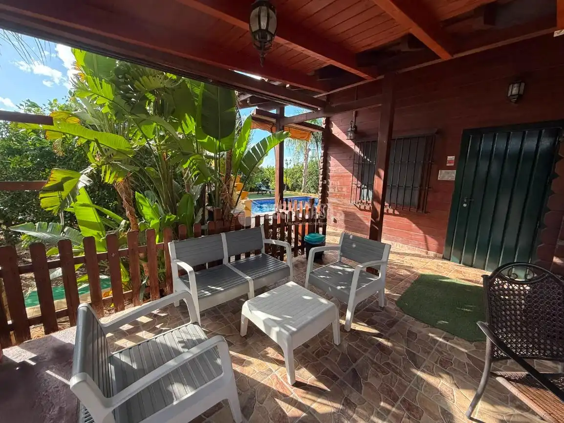 Terraza de Finca rústica en venta en Paradas con Aire acondicionado