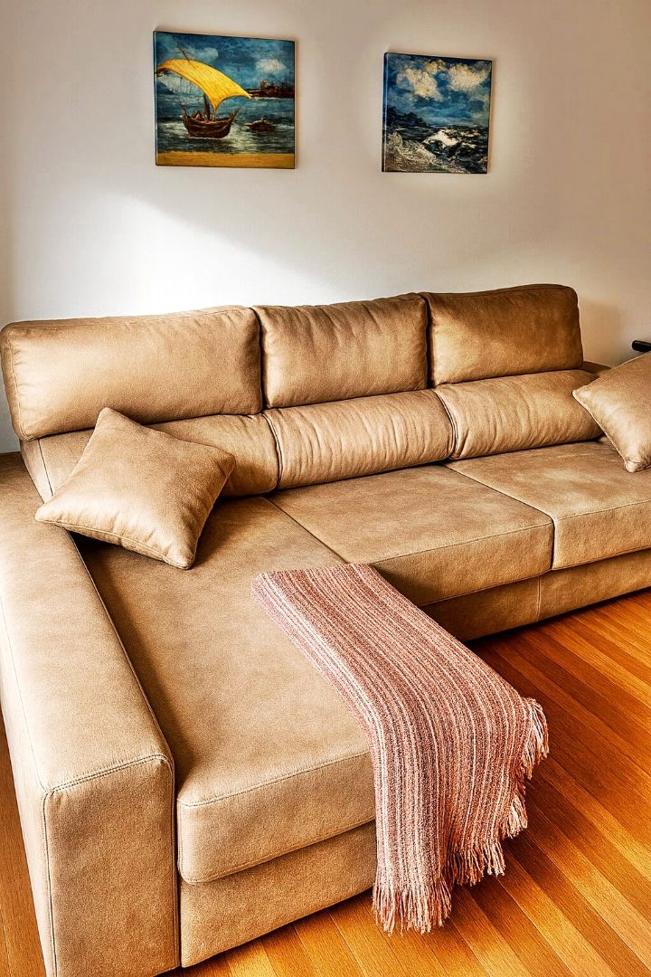Living room of Flat to rent in Santander  with Heating, Furnished and Oven