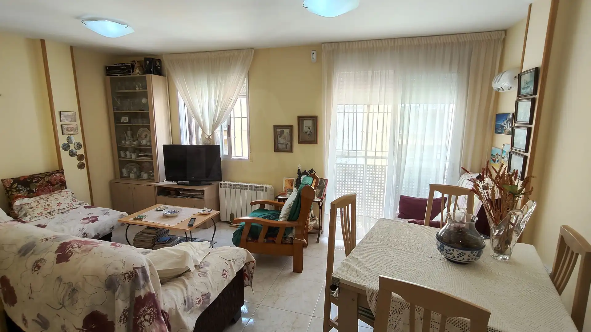 Wohnzimmer von Maisonette zum Verkauf in Oropesa del Mar / Orpesa mit Heizung