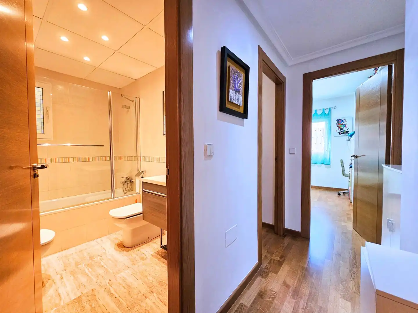 Bathroom of Flat for sale in Cartagena  with Air Conditioner, Parquet flooring and Terrace