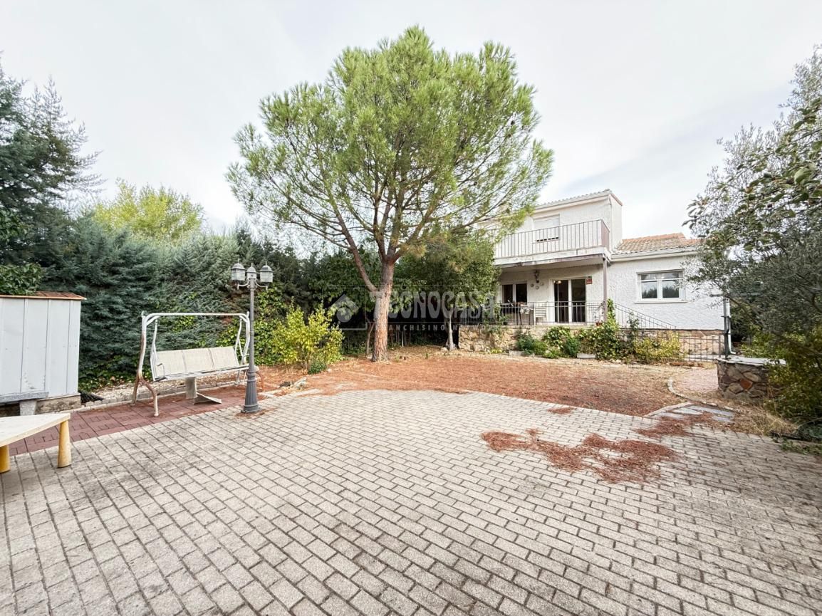 Jardí de Casa o xalet en venda en Galapagar amb Calefacció, Jardí privat i Piscina comunitària