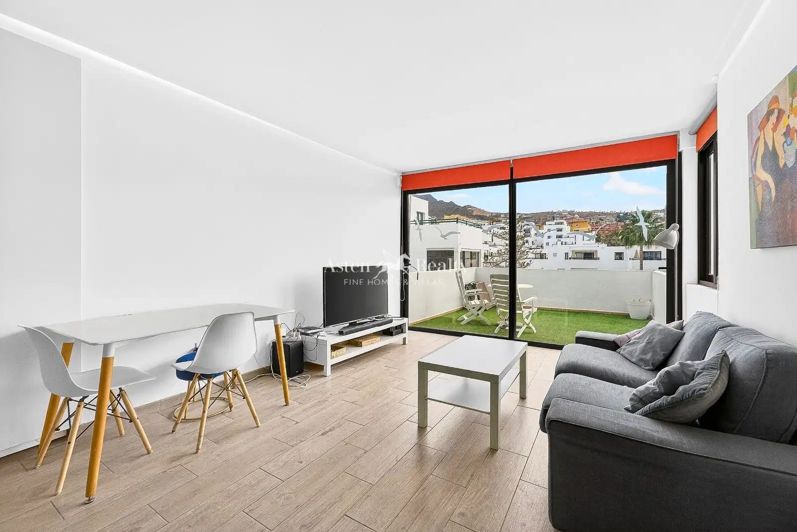 Vista exterior de Apartamento en venta en Adeje con Terraza, Piscina y Amueblado