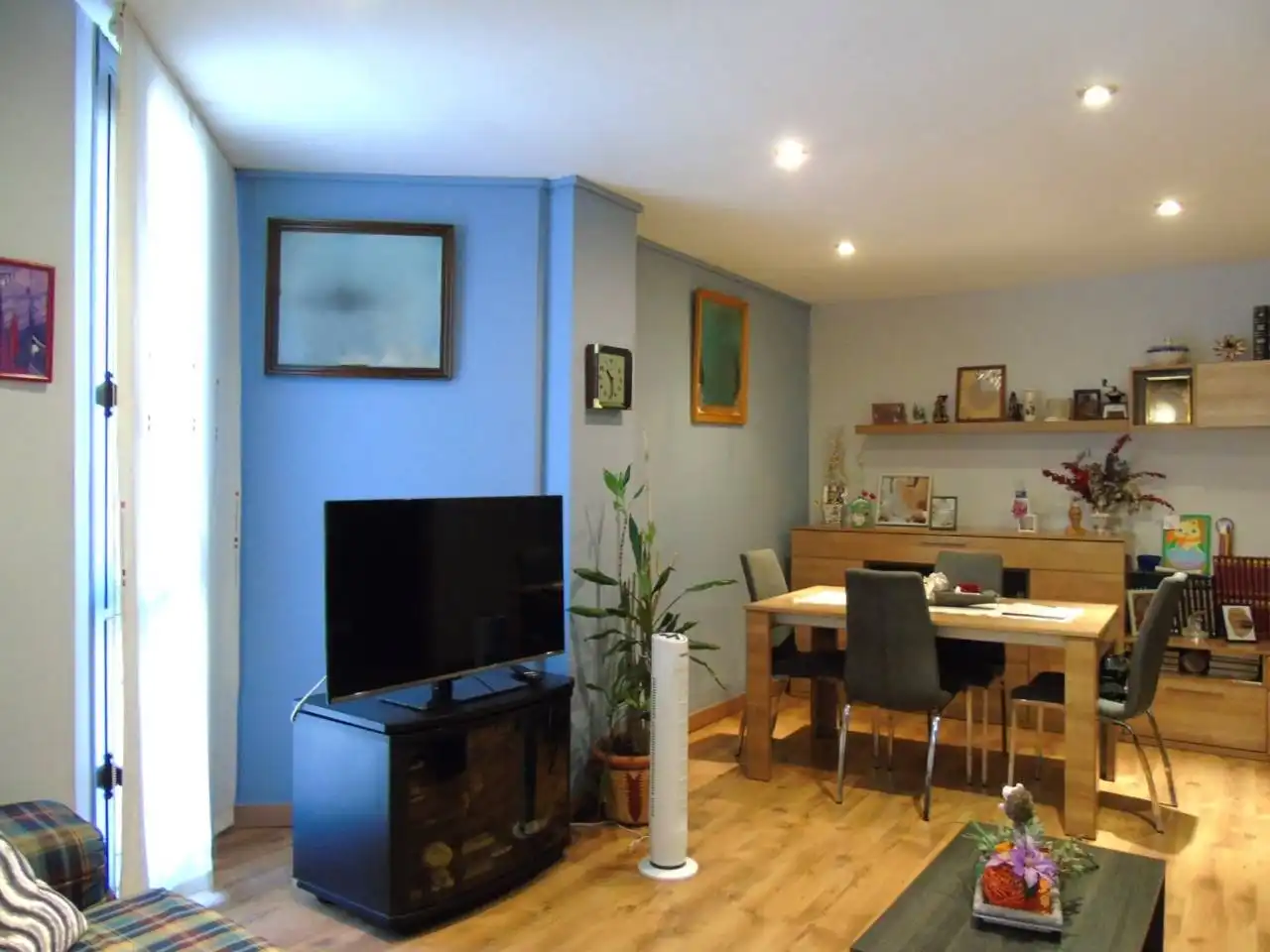 Dining room of Flat for sale in Vic  with Heating, Terrace and Furnished