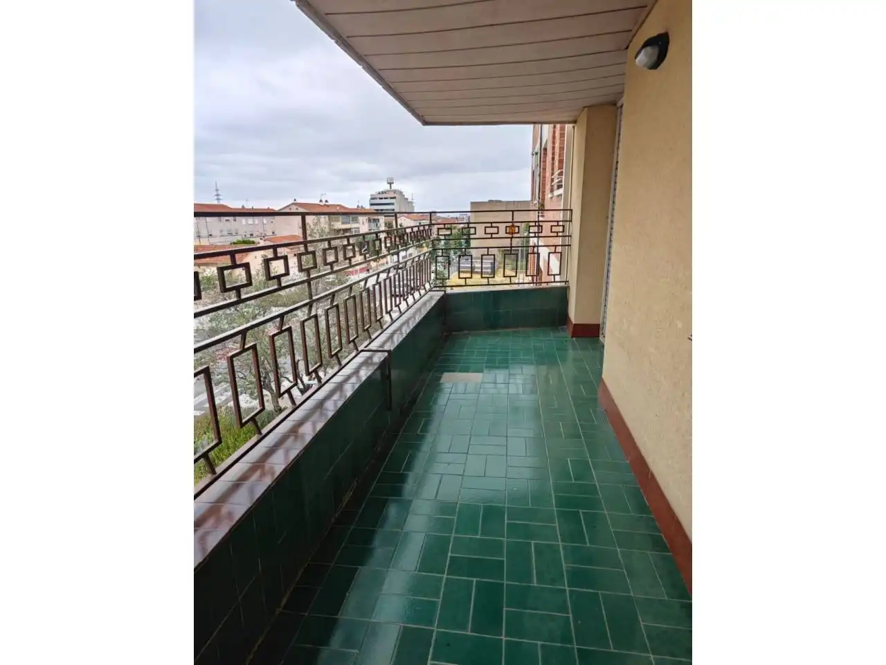 Terraza de Piso en venta en Terrassa con Calefacción
