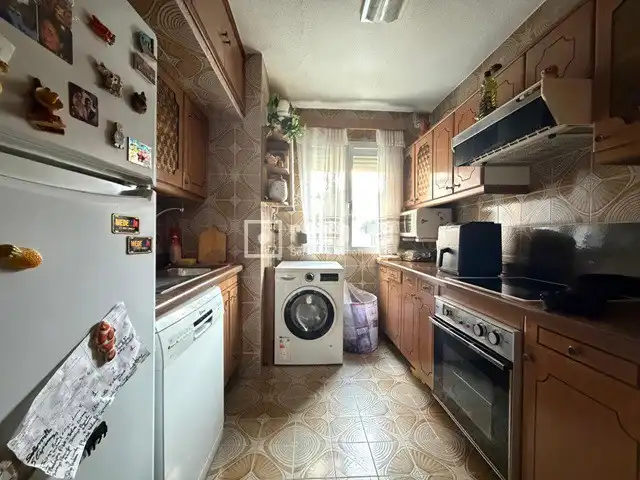Piso en venta en de los Olivos, Puerta del Ángel
