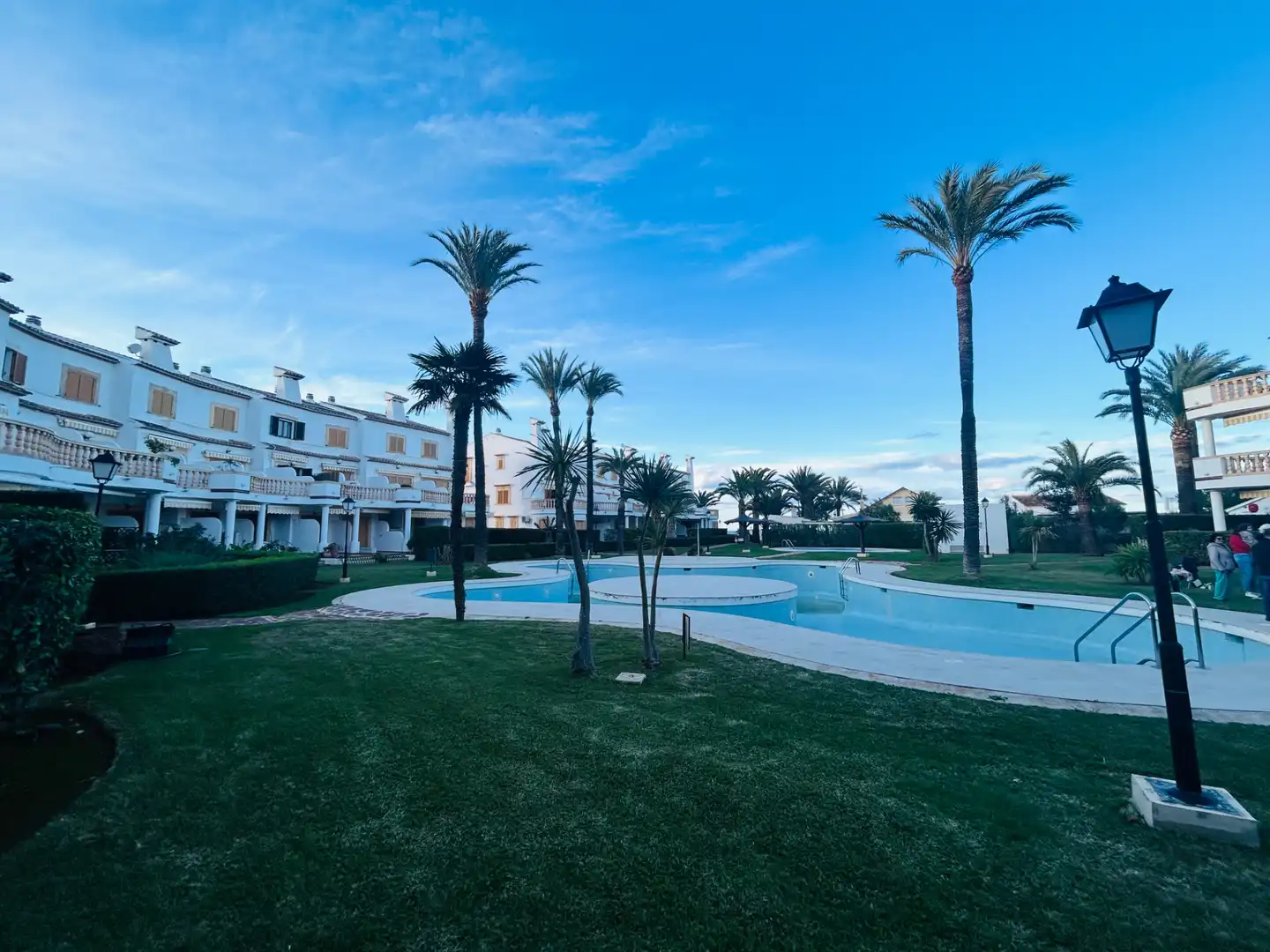 Piscina de Planta baixa de lloguer en Dénia amb Aire condicionat, Calefacció i Jardí privat