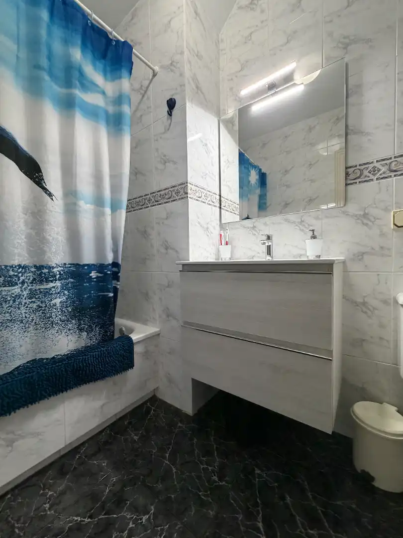 Bathroom of Houses for sale in Úbeda  with Air Conditioner, Heating and Terrace