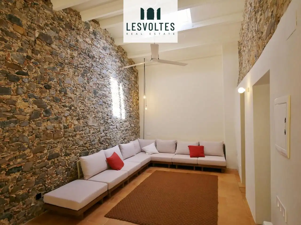 Sala de estar de Casa o chalet de alquiler en Rupià con Aire acondicionado, Calefacción y Jardín privado