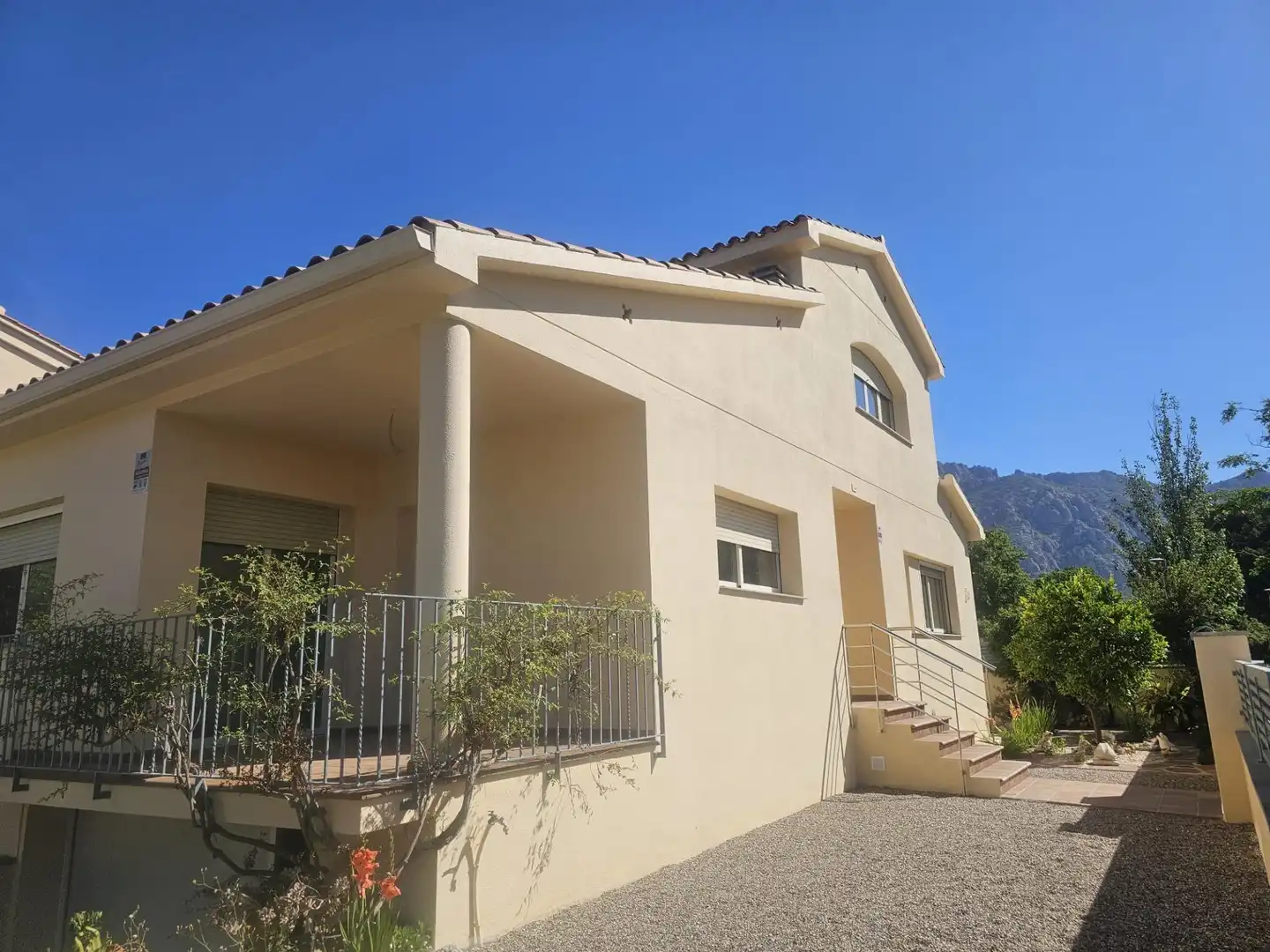 Vista exterior de Casa o xalet en venda en Collbató amb Aire condicionat, Calefacció i Jardí privat