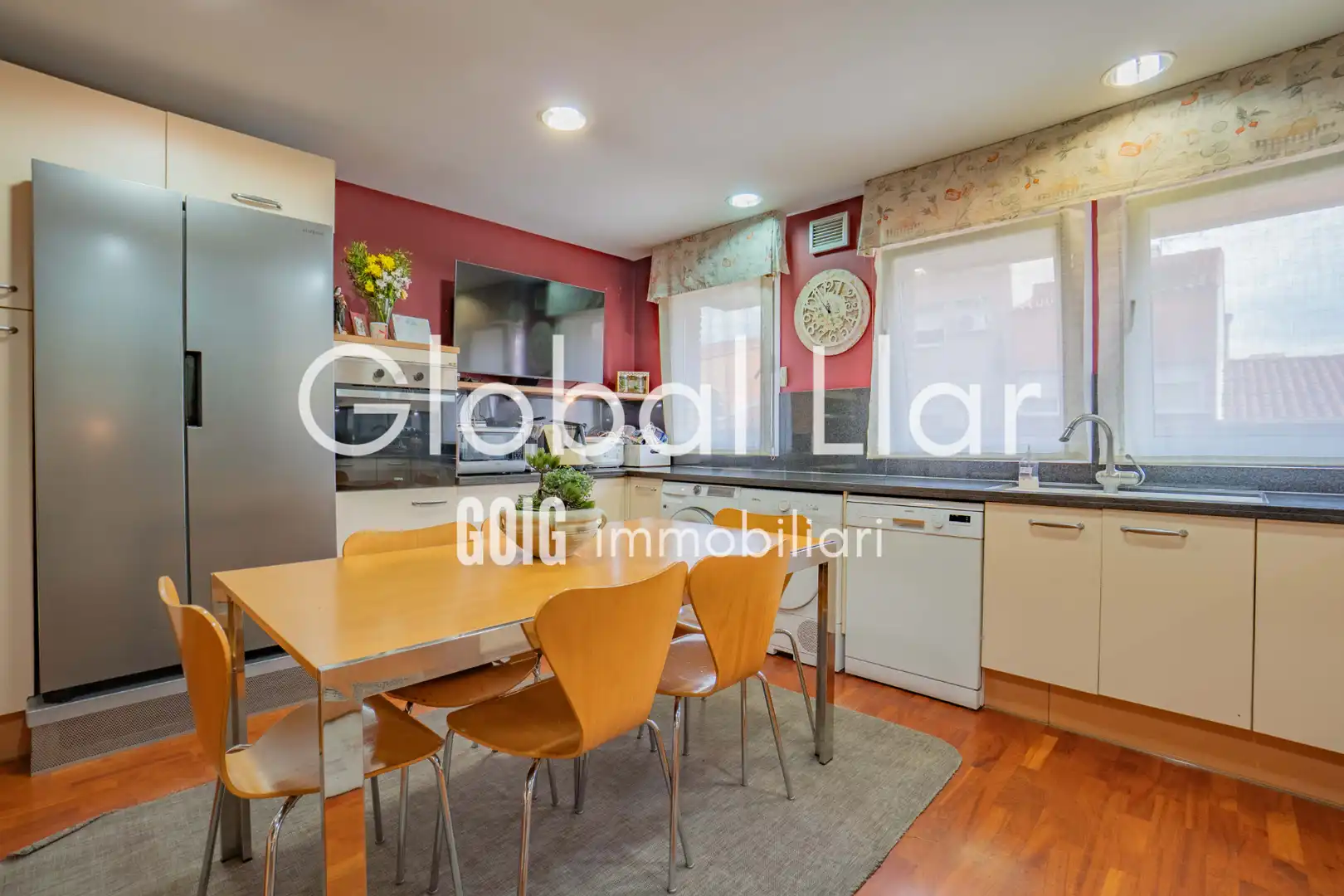 Detached homes for sale in Carrer de Joanot Martorell, Gràcia
