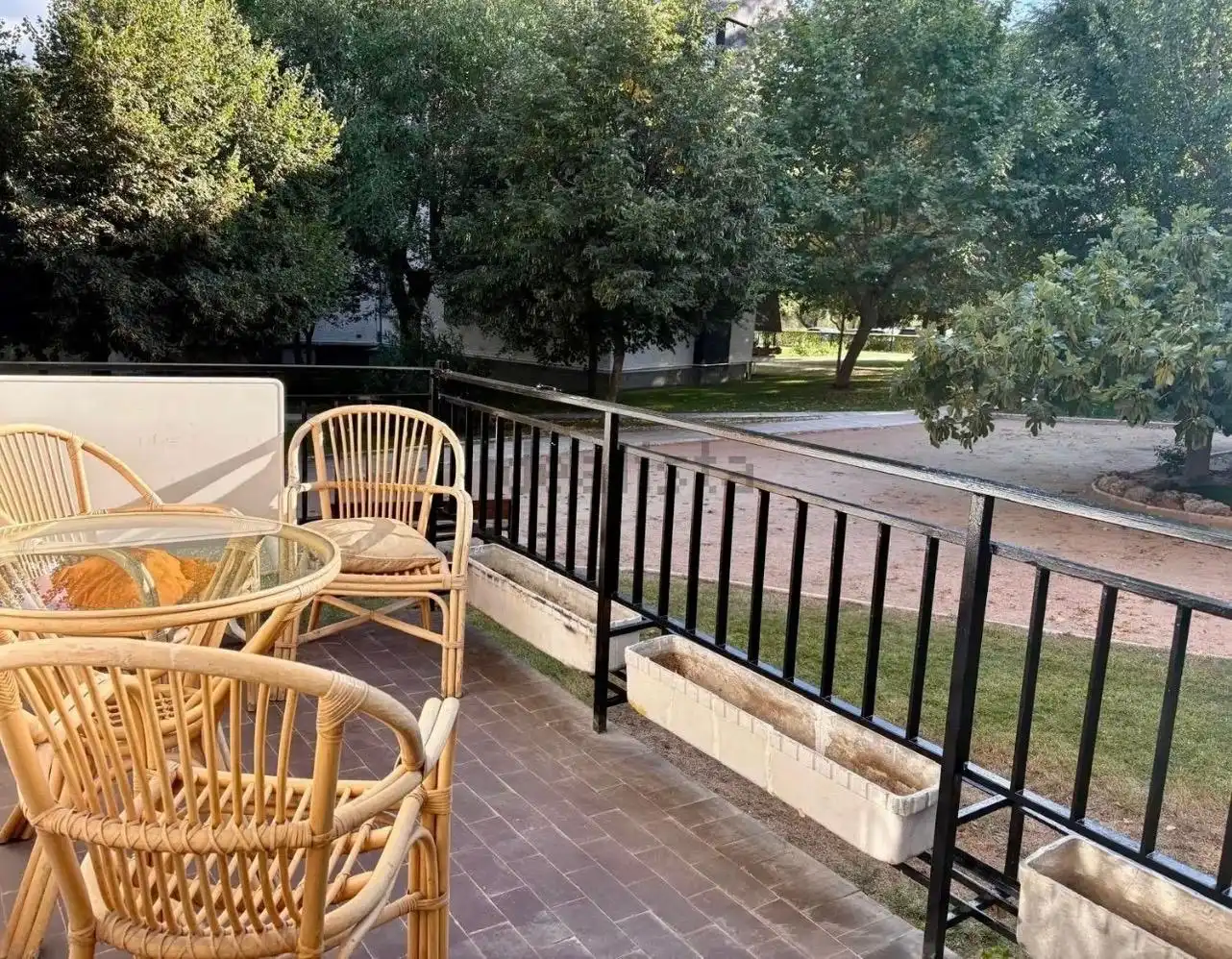 Piso con terraza en alquiler en Calleja Prado San Juan