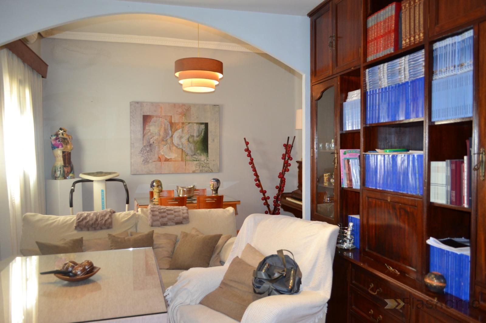 Building for sale in Casco Antiguo