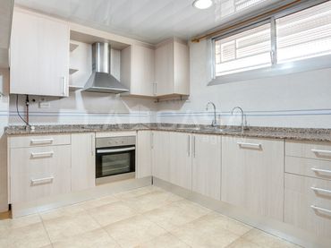 Duplex con balcone in vendita a Sant Martí