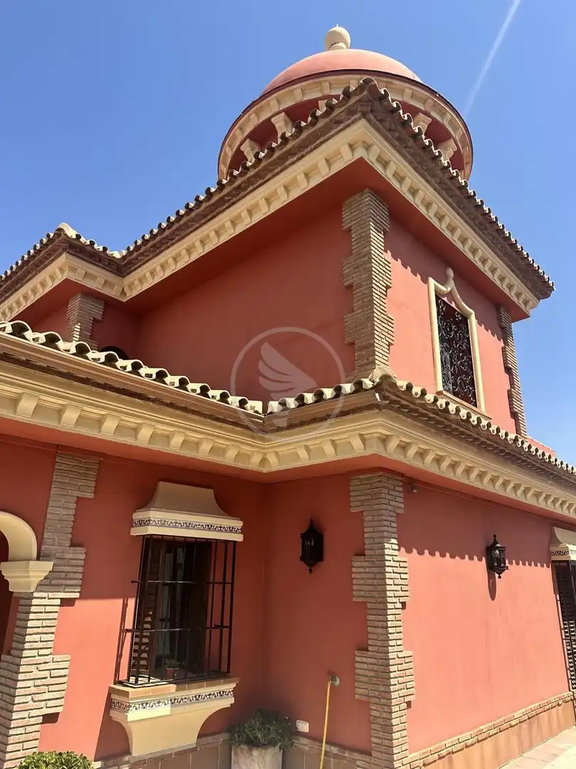Vista exterior de Casa o xalet en venda en Fuengirola amb Aire condicionat i Terrassa