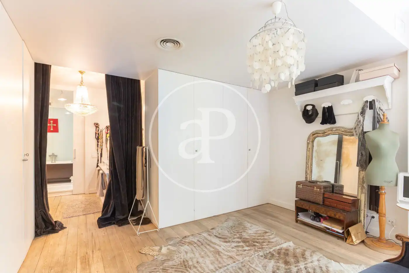 Habitación de Piso de alquiler en Barcelona con Aire acondicionado, Calefacción y Jardín privado