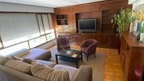 Living room of Flat to rent in Vigo   with Heating