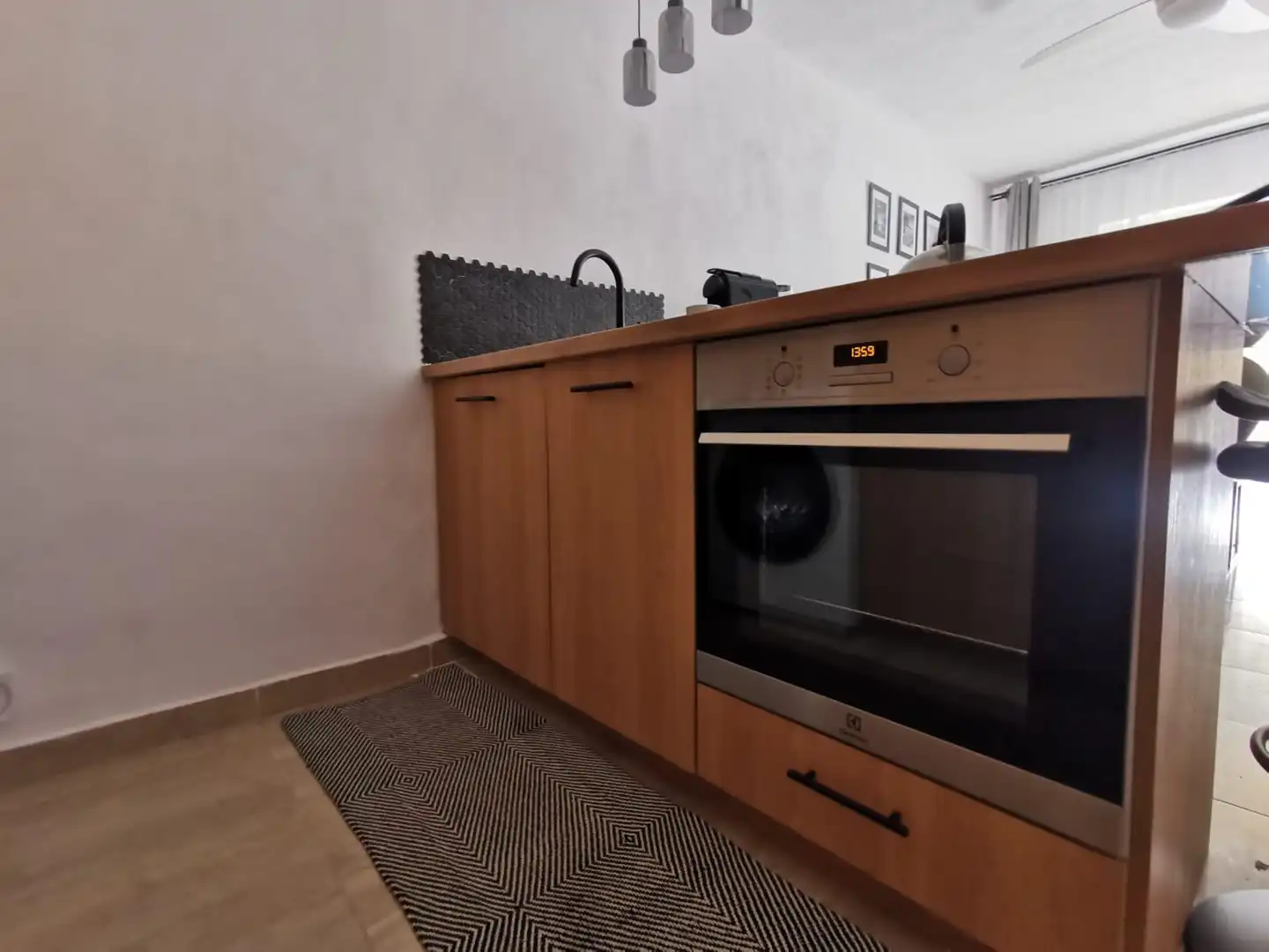 Cocina de Apartamento en venta en Torrevieja con Aire acondicionado, Terraza y Amueblado