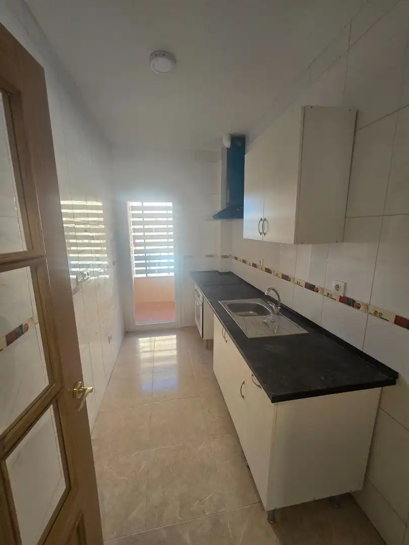Cocina de Piso de alquiler en Cedillo del Condado