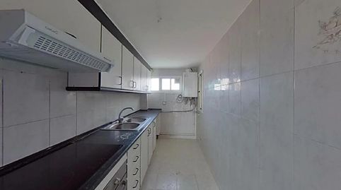 Foto 4 de Piso en venta en Grup Vint-i-cinc de Setembre, Progrés, Rubí