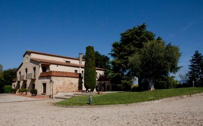 Vista exterior de Casa o xalet en venda en La Roca del Vallès amb Jardí privat, Parquet i Terrassa