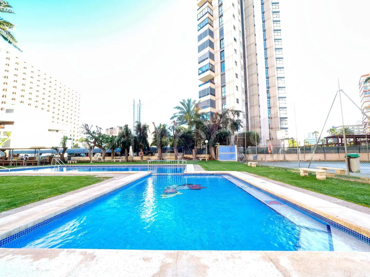 Swimming pool of Flat for sale in Benidorm  with Air Conditioner and Community pool