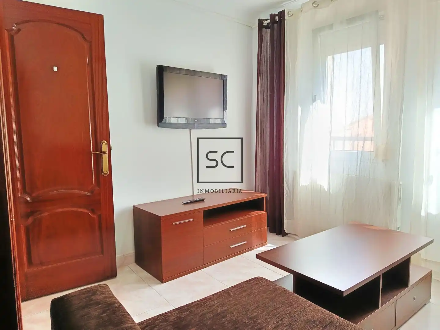 Sala de estar de Piso en venta en Ferrol con Calefacción, Terraza y Amueblado