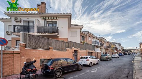 Casa en esquina a 2 calles con 3 Dorm. Con AEROTÉRMIA
