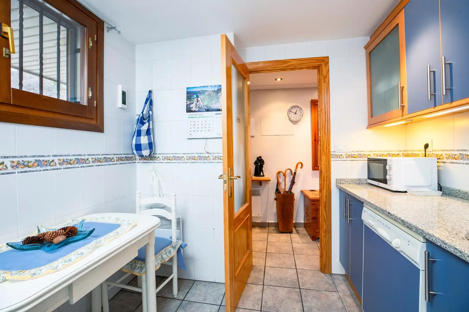 Cocina de Dúplex en venta en Biescas con Calefacción, Trastero y Amueblado
