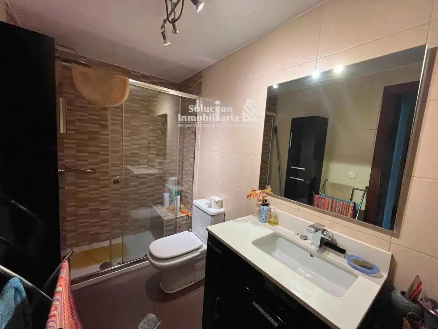 Baño de Casa adosada en venta en Salamanca con Calefacción, Jardín privado y Terraza