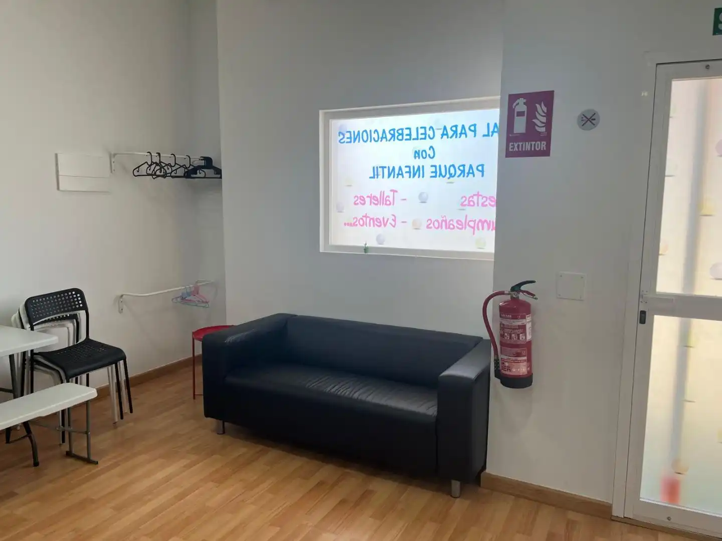 Local comercial en traspaso en C/ Oviedo 11, imagen 5