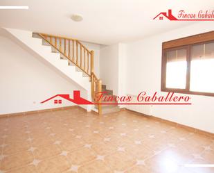 Living room of Duplex for sale in Valmojado