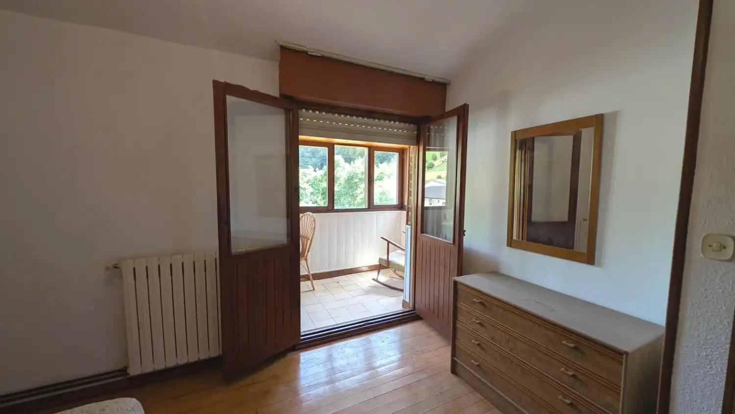 Schlafzimmer von Wohnung zum Verkauf in Vega de Pas mit Heizung, Abstellraum und Möbliert