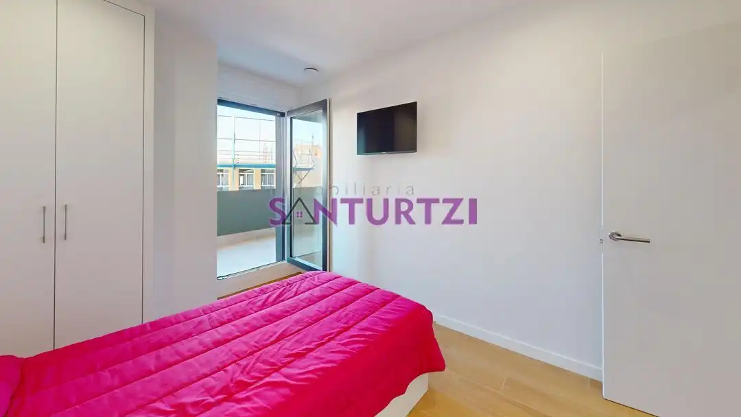 Schlafzimmer von Wohnung zum Verkauf in Santurtzi  mit Heizung, Terrasse und Möbliert