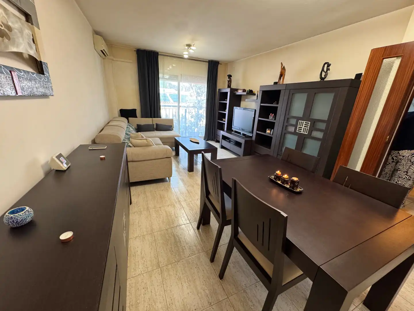 Living room of Flat for sale in Mollet del Vallès  with Air Conditioner, Heating and Balcony